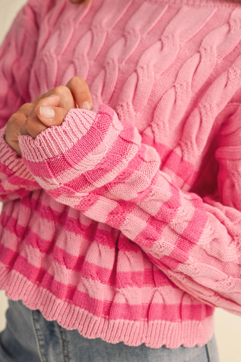 CABLE KNIT BOXY CROPPED PULLOVER