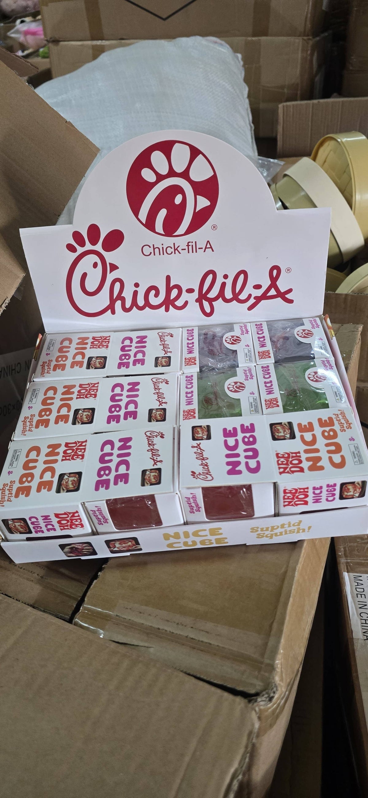 NEE DOH- Chick-fil-A Cube Super Squish – Stress Relief Fidget CUBE MAKLY CO